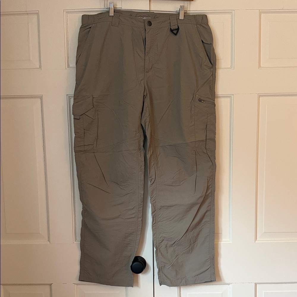 Columbia Men's Taupe Cargo Pants